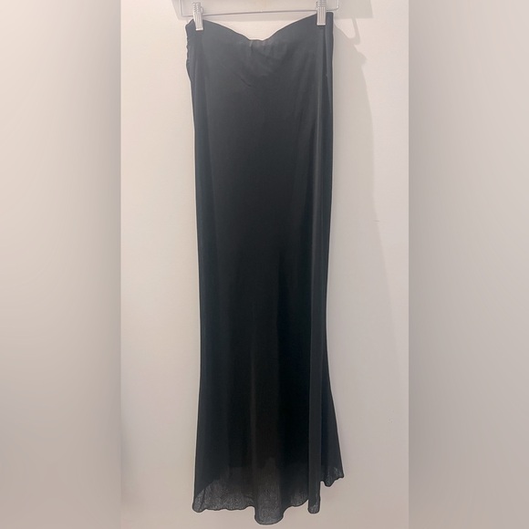 Revolve x NBD Deepa Maxi Skirt in Black Size M - Picture 9 of 9